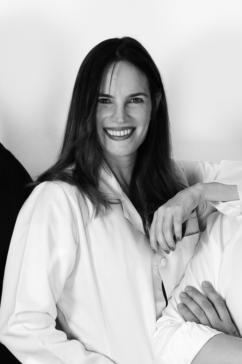 +Science 5 GuitarCello +Science - Dra. Helen Trebbau